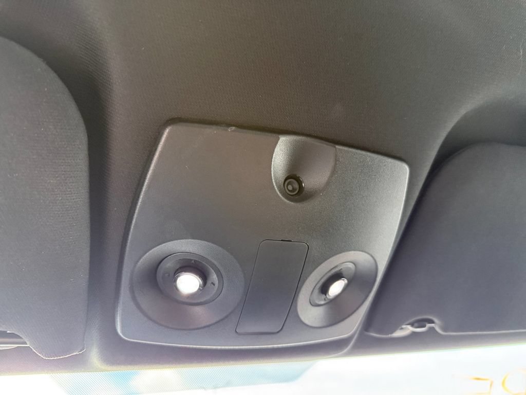 Used 2014 Chrysler 200 Touring FWD image 28