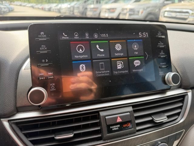 Used 2018 Honda Accord Touring image 14