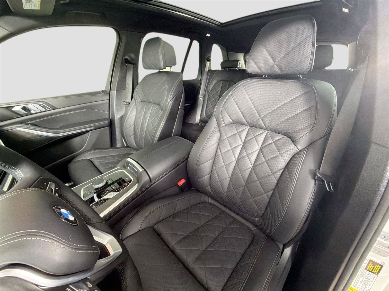 Used 2024 BMW X5 xDrive40i w/ Climate Comfort Package AWD/4WD image 18