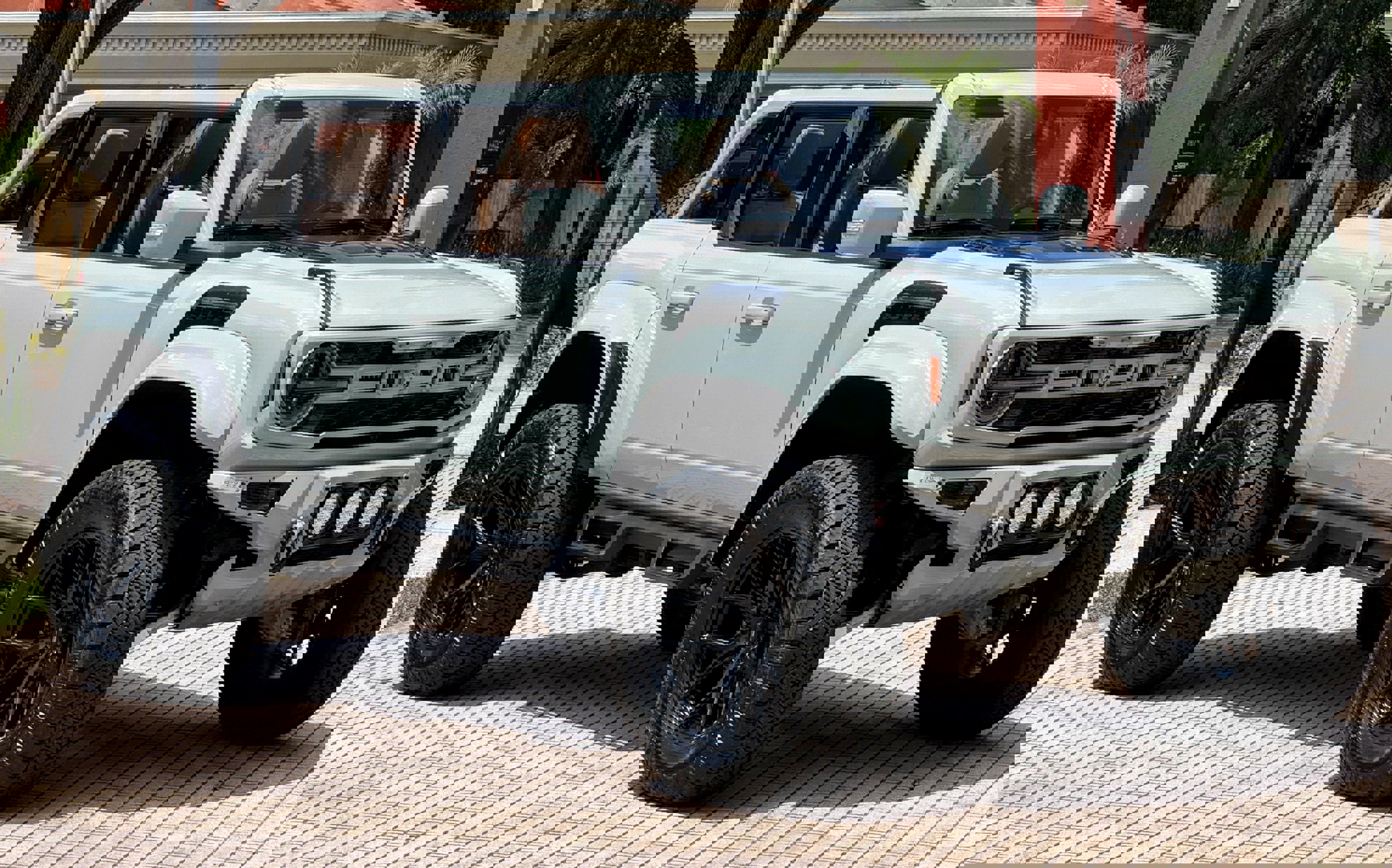 Used 2024 Ford Bronco Raptor w/ Interior Carbon Fiber Pack 6 image 19