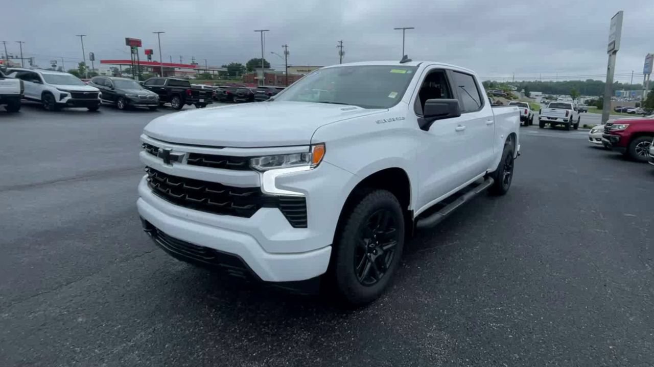 Used 2026 Chevrolet Silverado 1500 RST w/ RST Select Package AWD/4WD image 5
