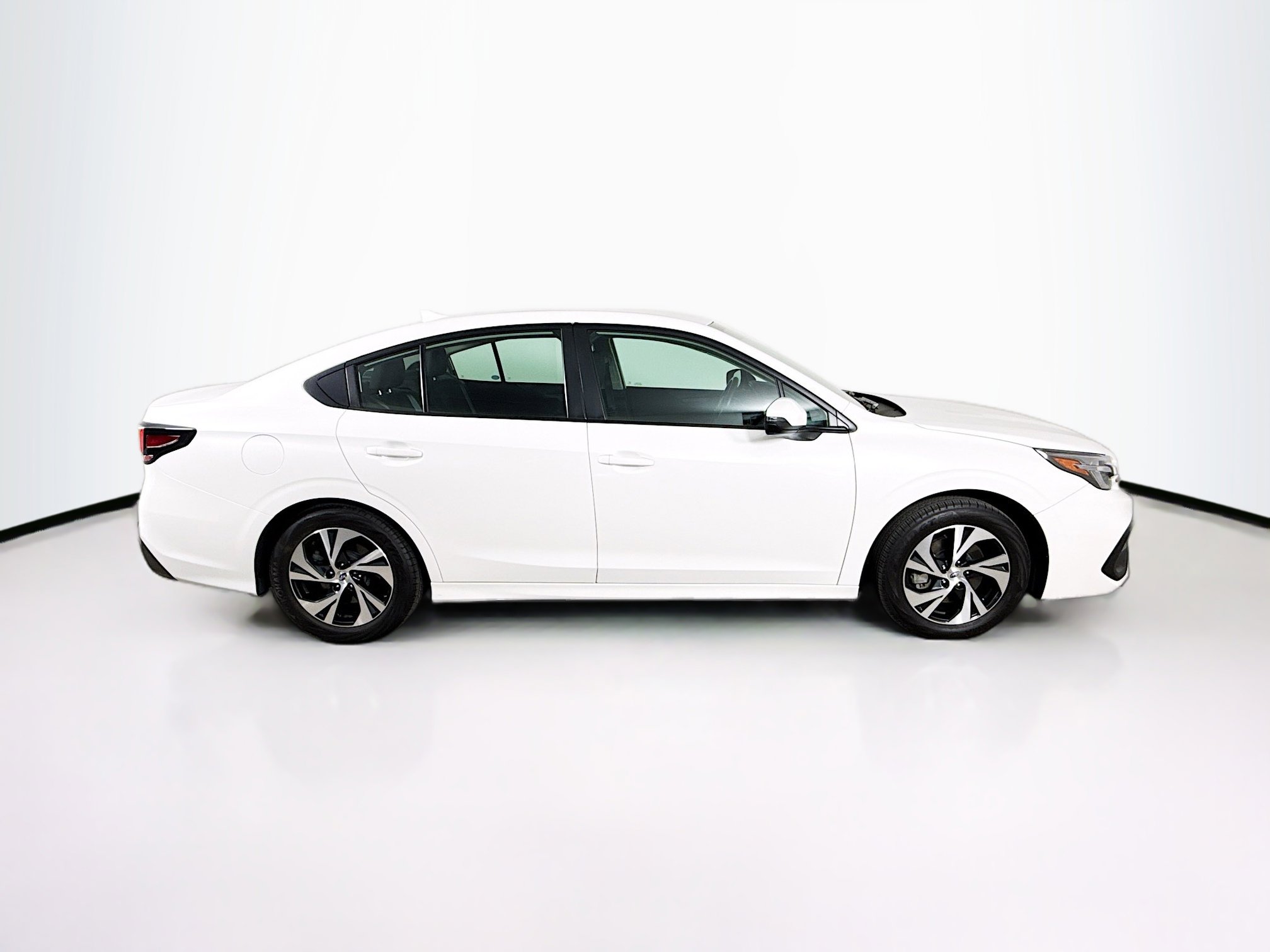 Used 2024 Subaru Legacy Premium image 2