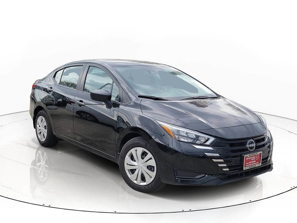 New 2025 Nissan Versa S w/ Trunk Package FWD image 1
