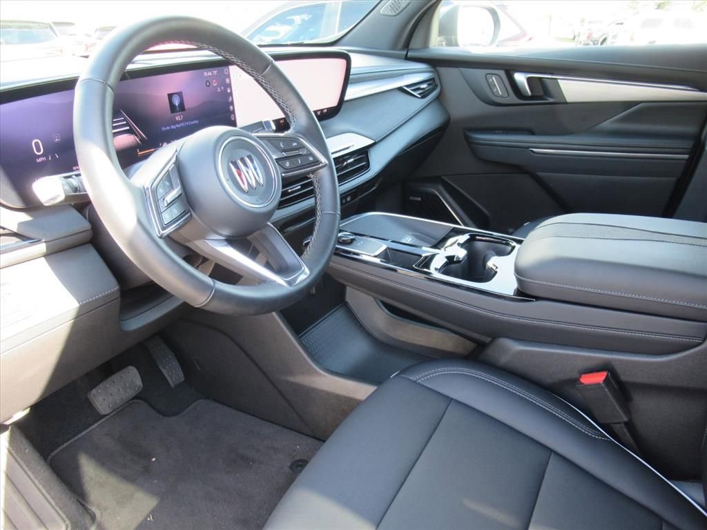 Used 2026 Buick Enclave Preferred image 15