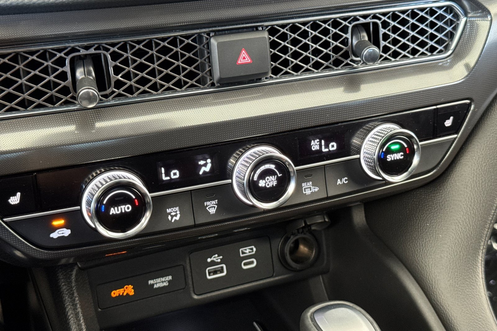 Used 2025 Acura Integra A-Spec w/ Technology Package FWD image 18