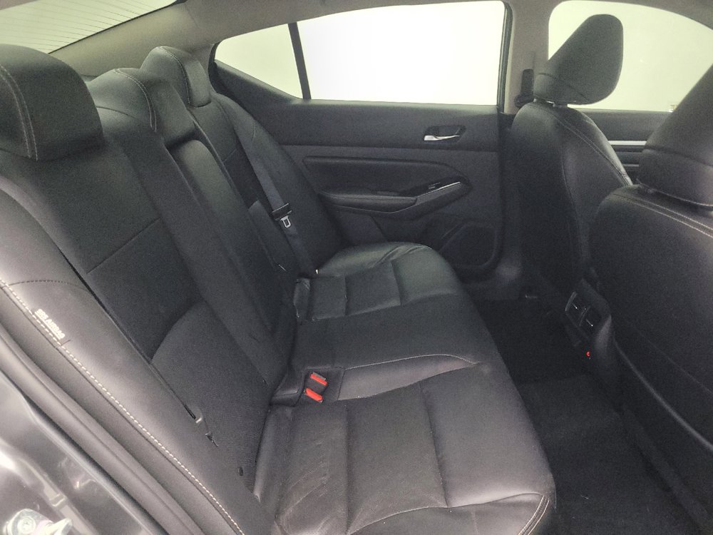 Used 2023 Nissan Altima 2.5 SL FWD image 19