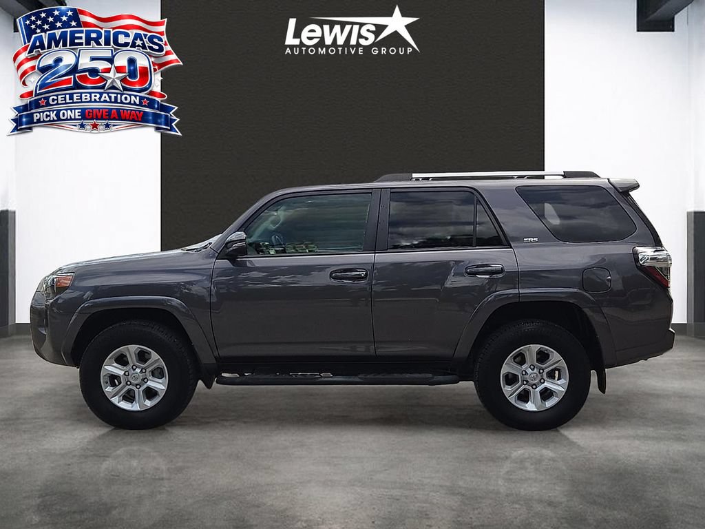 Used 2021 Toyota 4Runner SR5 Premium w/ Moonroof Package AWD/4WD image 2