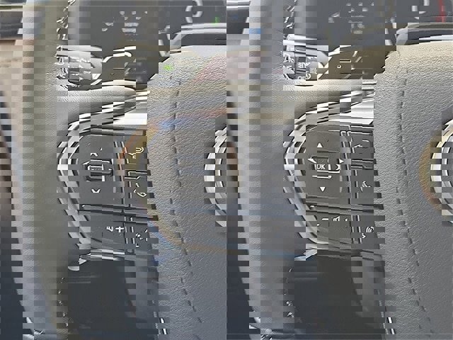 New 2025 Lexus LX 600 4WD w/ Luxury Package image 26