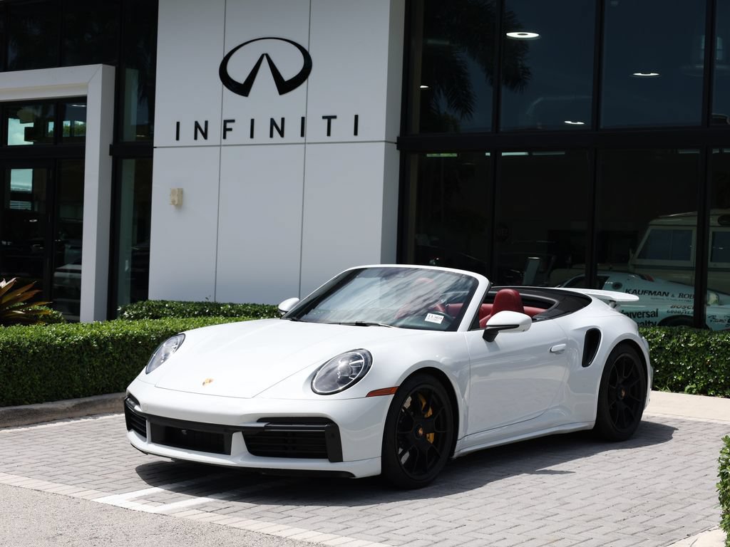 Used 2021 Porsche 911 Turbo AWD/4WD image 2