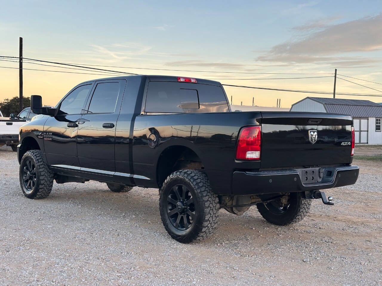 Used 2016 RAM 2500 Big Horn w/ Black Appearance Group image 3