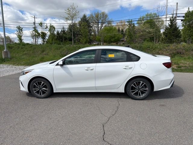 Used 2022 Kia Forte LXS image 14