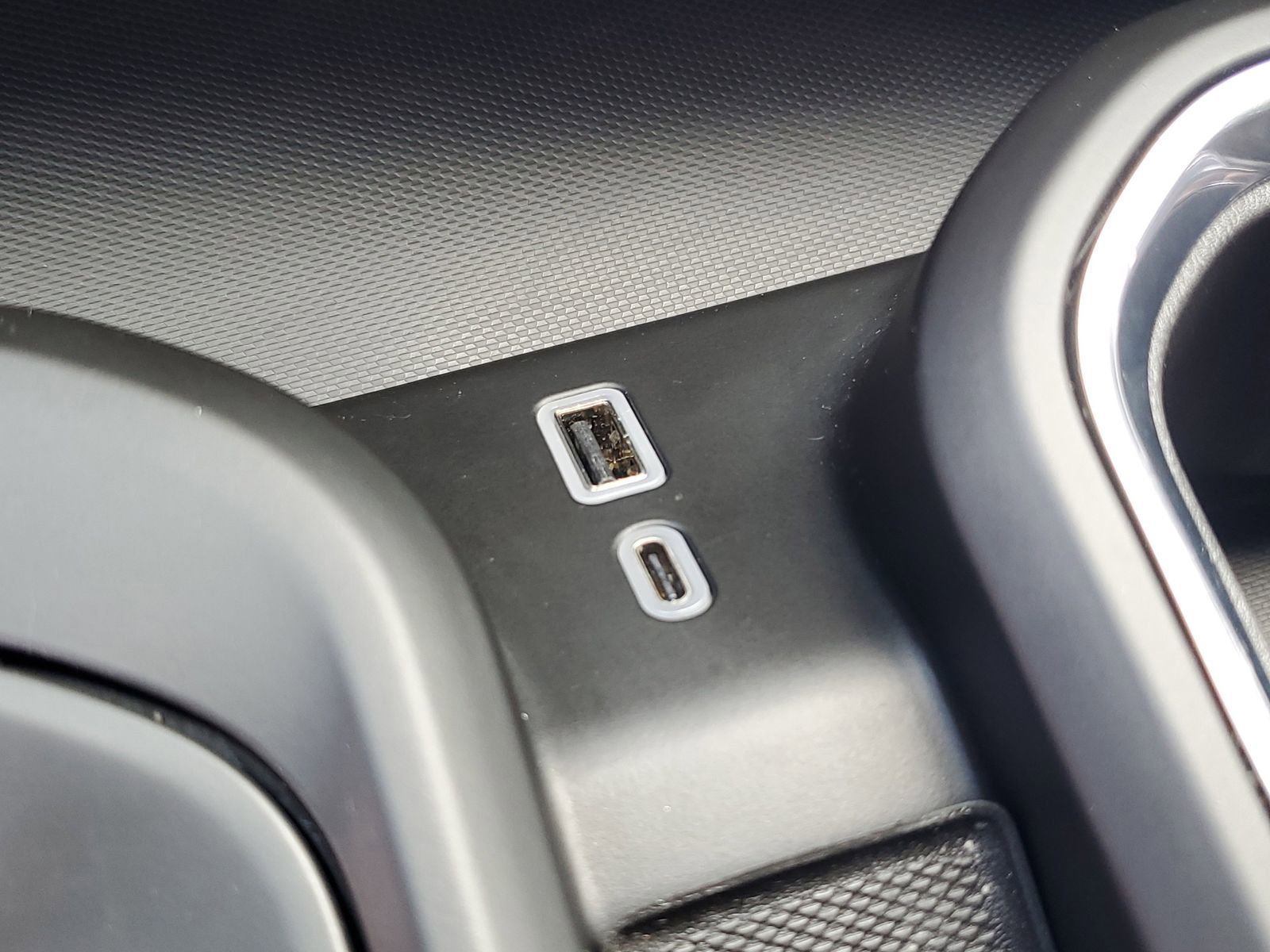 Used 2024 GMC Sierra 1500 Denali w/ Denali Reserve Package AWD/4WD image 27