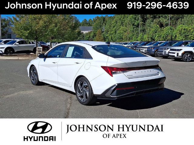 Certified 2024 Hyundai Elantra Limited FWD image 25