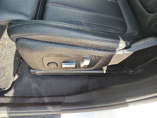 Used 2023 BMW X3 xDrive30i w/ Premium Package AWD/4WD image 17