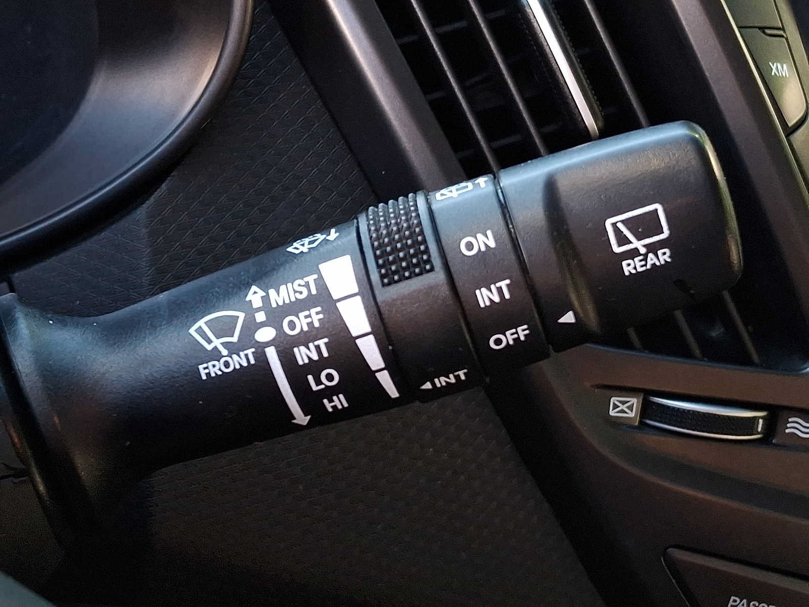 Used 2013 Hyundai Veloster Turbo FWD image 20
