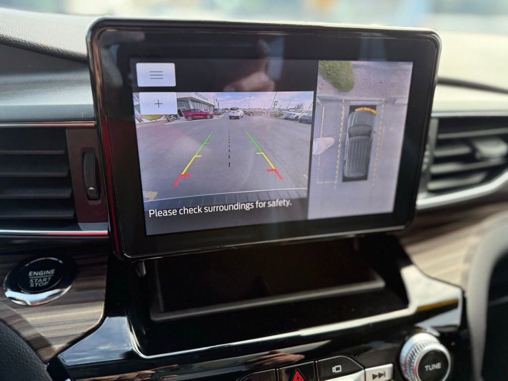 Used 2022 Ford Explorer Limited w/ Hybrid Equipment Group 310A image 24