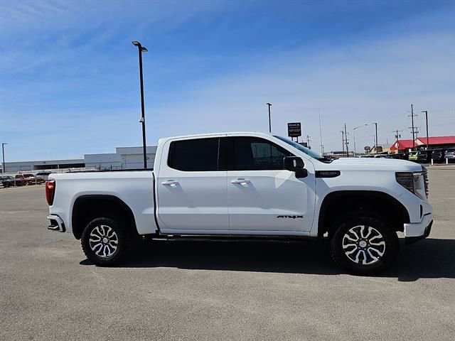 Used 2023 GMC Sierra 1500 AT4X image 6
