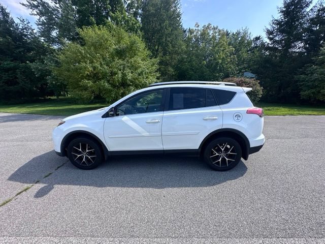 Used 2017 Toyota RAV4 SE w/ Power Special Value Package AWD/4WD image 6