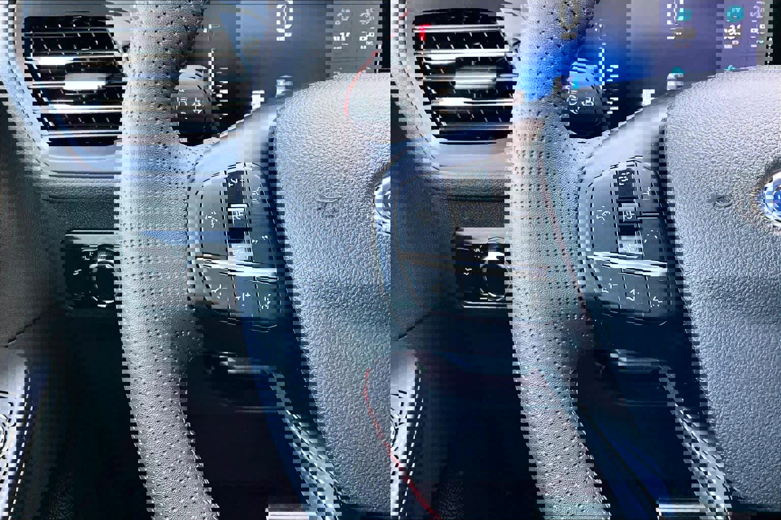 Certified 2023 Ford Escape ST-Line w/ Tech Pack #1 image 24