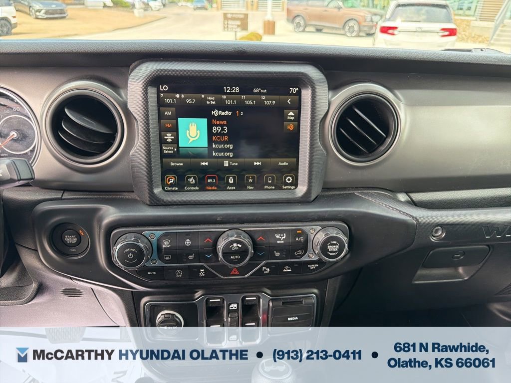 Used 2021 Jeep Wrangler Unlimited Sport AWD/4WD image 8