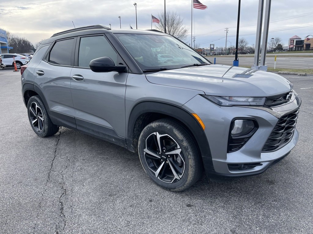 Used 2023 Chevrolet TrailBlazer RS w/ Convenience Package image 3
