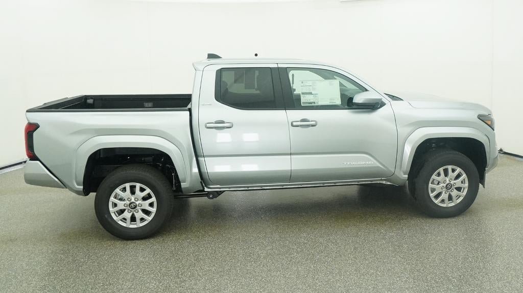 New 2026 Toyota Tacoma SR5 AWD/4WD image 11