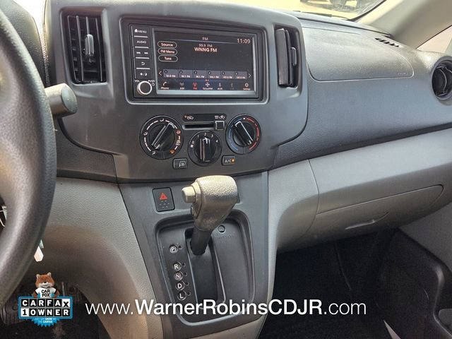 Used 2020 Nissan NV200 SV image 21