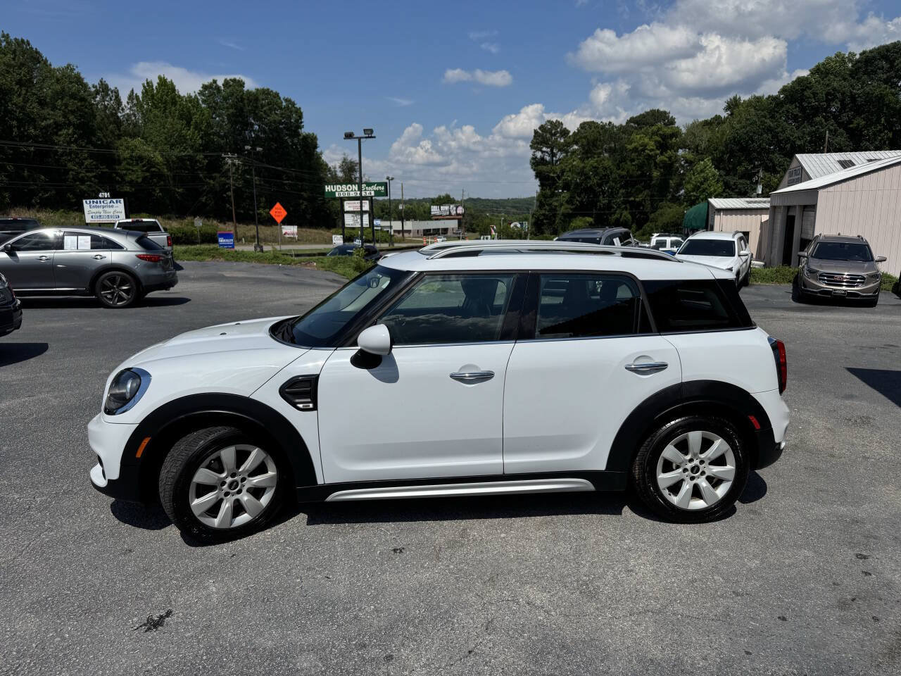 Used 2019 MINI Cooper Countryman FWD image 4