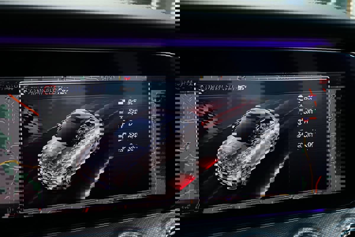 Used 2018 Mercedes-Benz E 63 AMG S image 29