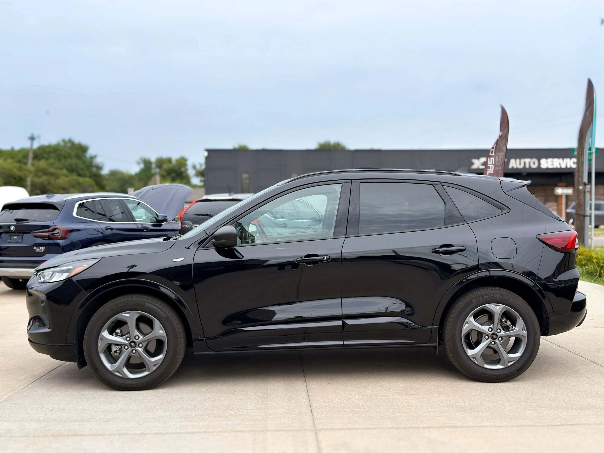 Used 2024 Ford Escape ST-Line AWD/4WD image 4