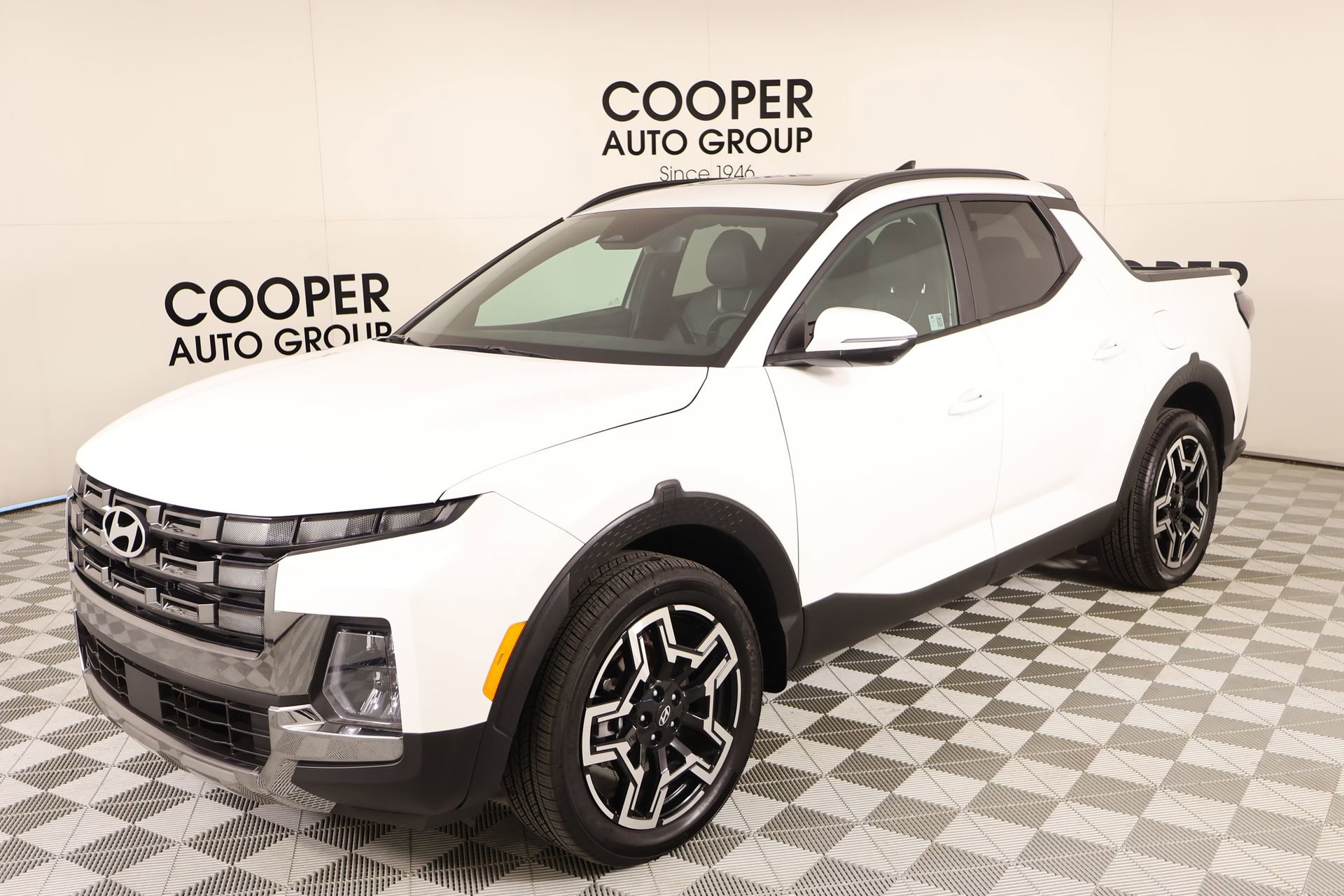 Certified 2025 Hyundai Santa Cruz Limited image 10