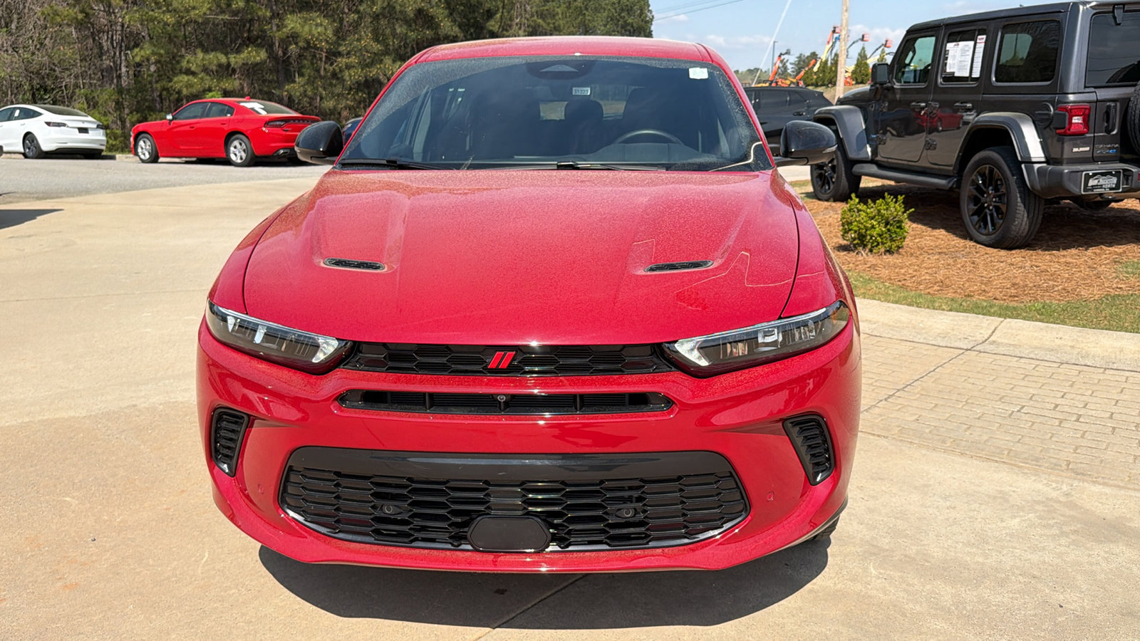 Used 2025 Dodge Hornet R/T w/ Tech Pack image 3