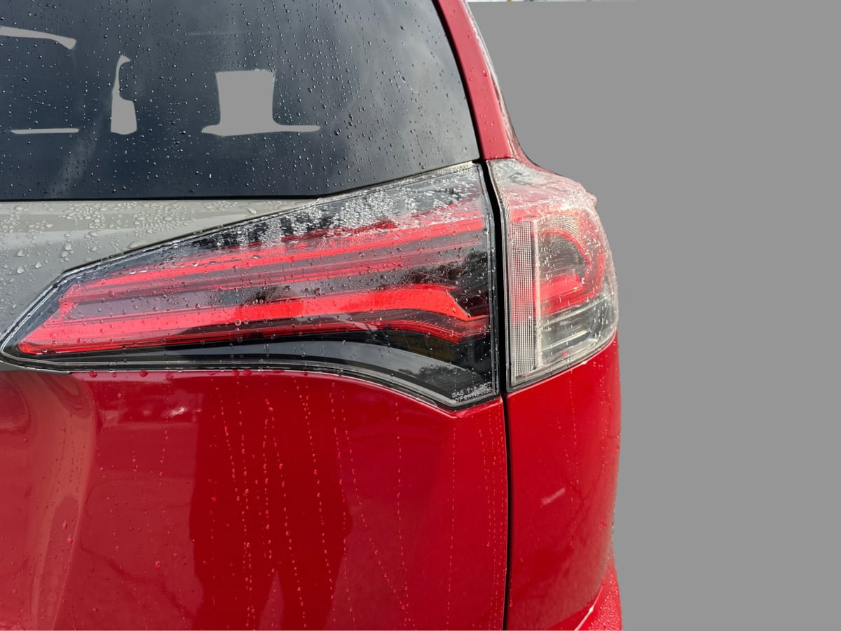 Used 2016 Toyota RAV4 SE AWD/4WD image 41