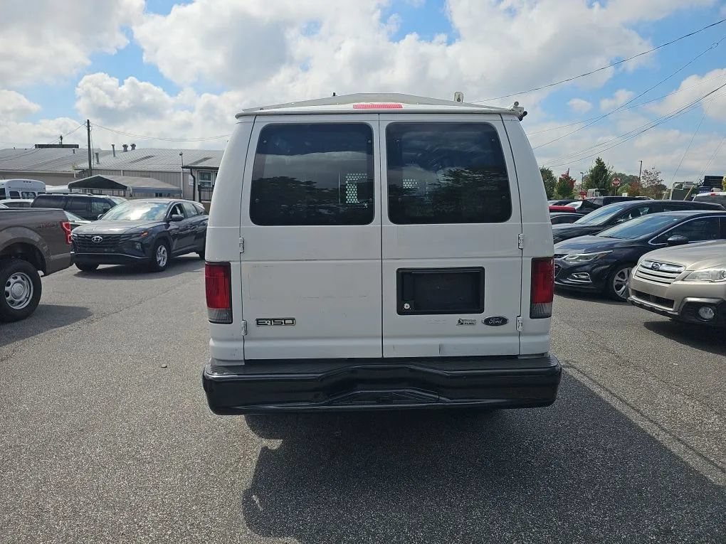Used 2010 Ford E-150 and Econoline 150 RWD image 9