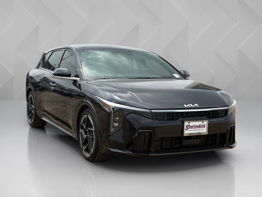New 2026 Kia K4 GT-Line Turbo w/ GT-Line Premium Package FWD image 3