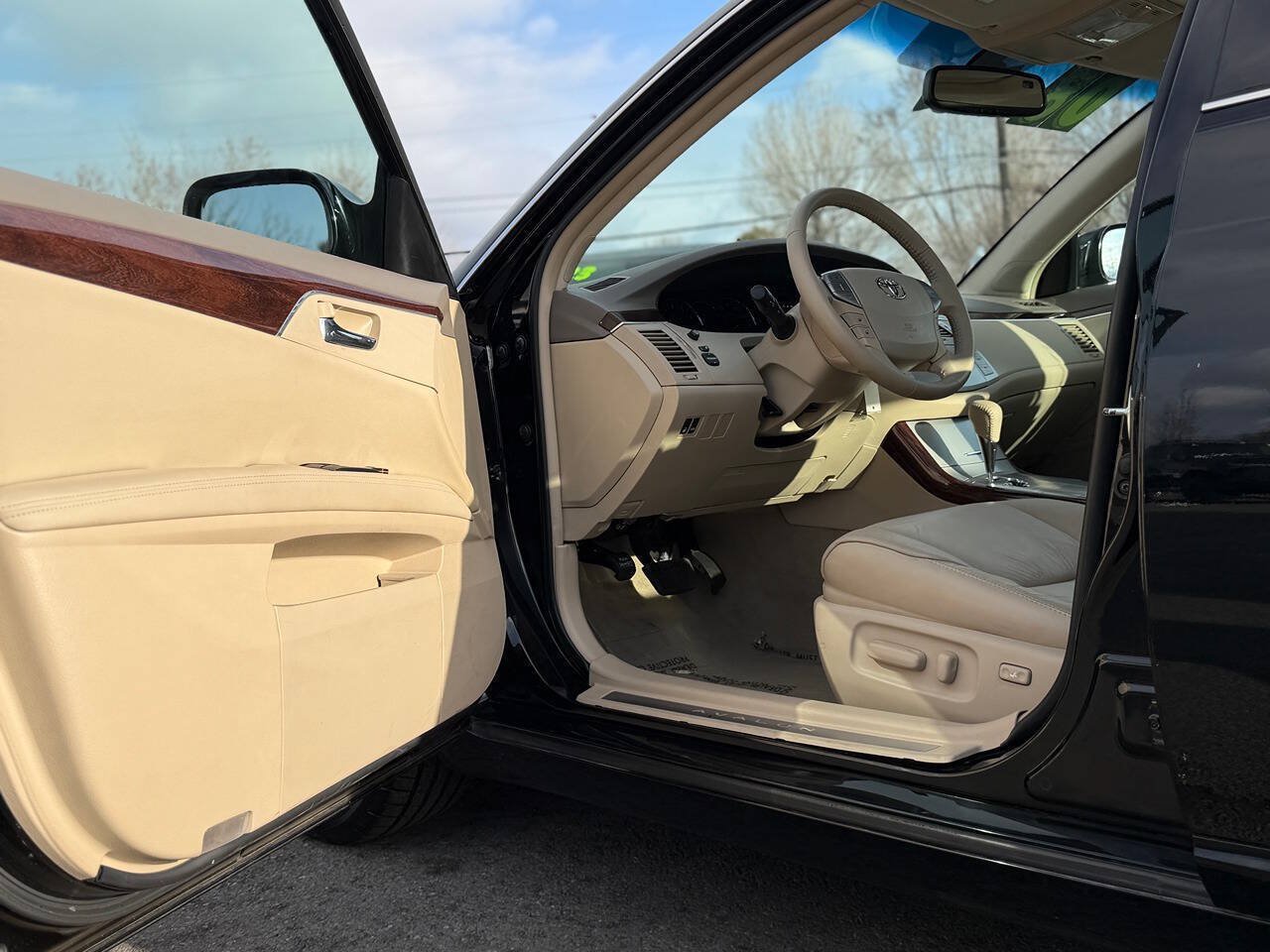 Used 2008 Toyota Avalon XLS FWD image 77