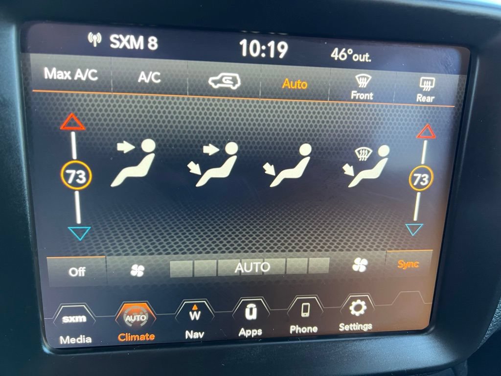 Used 2022 Jeep Renegade Latitude AWD/4WD image 34