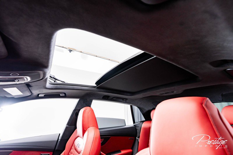 Used 2025 Audi RS Q8 performance image 36