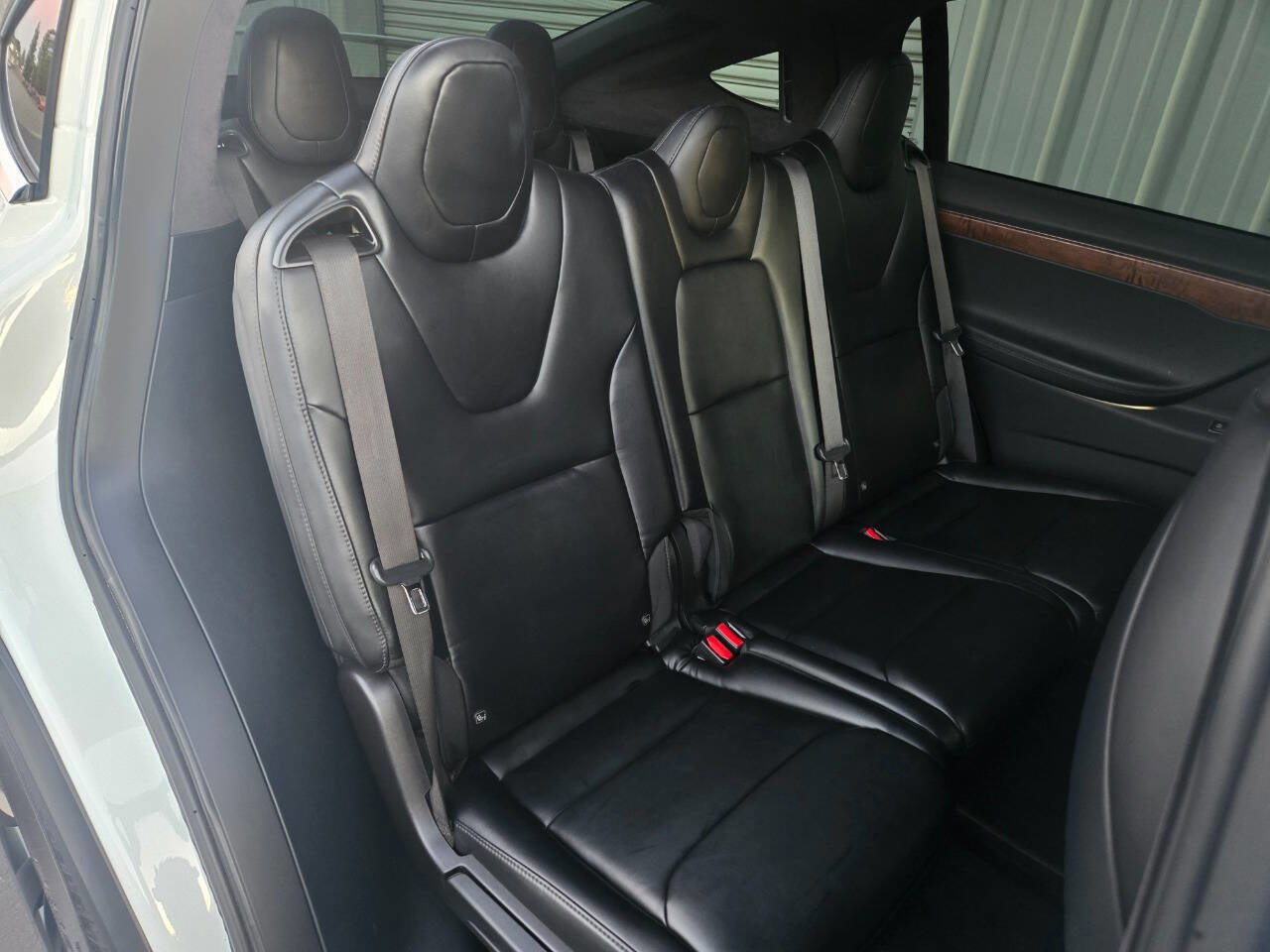 Used 2020 Tesla Model X Long Range image 23