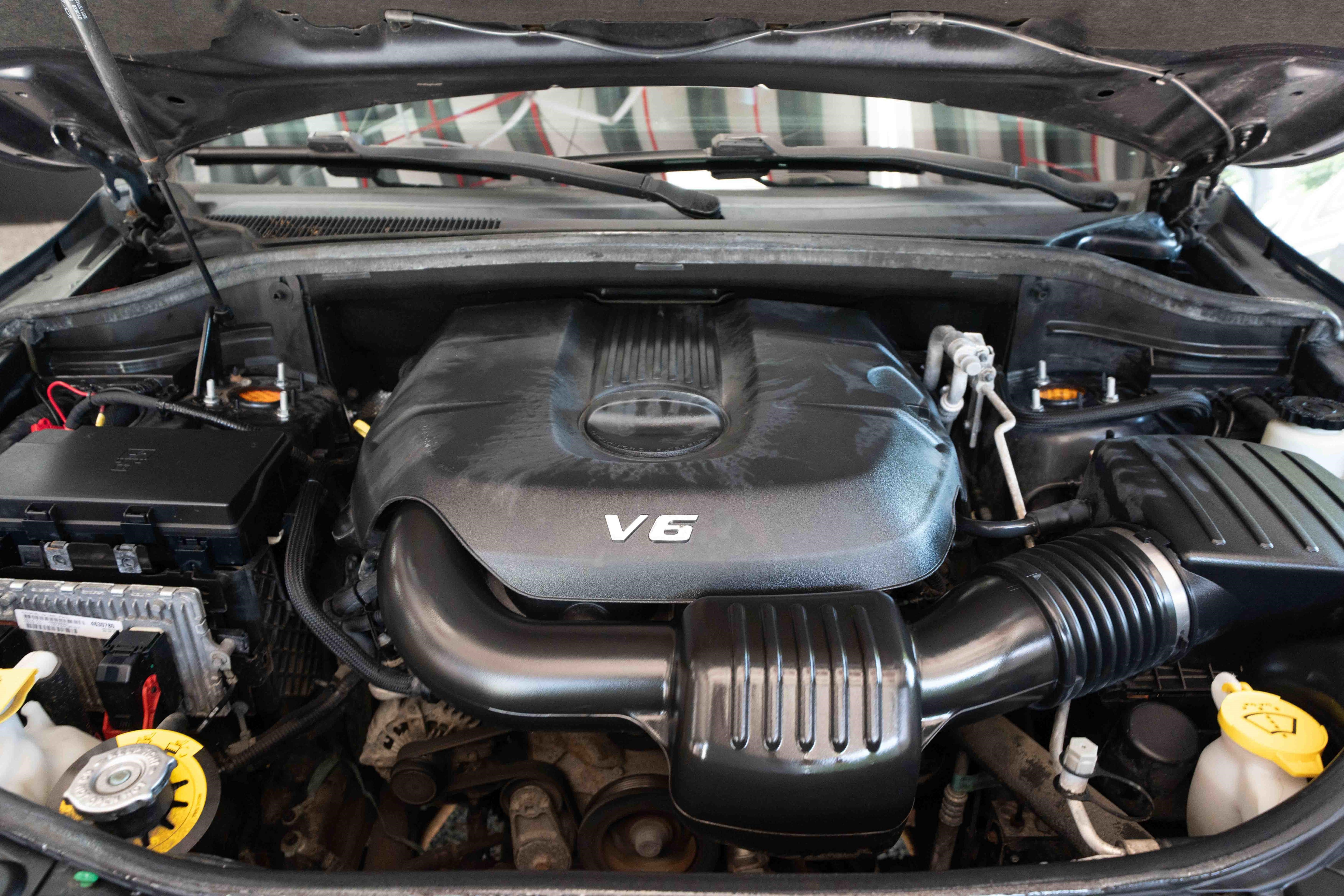 Used 2015 Jeep Grand Cherokee Limited AWD/4WD image 31