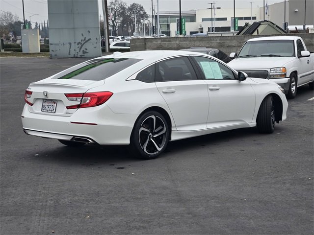 Used 2019 Honda Accord Sport image 4