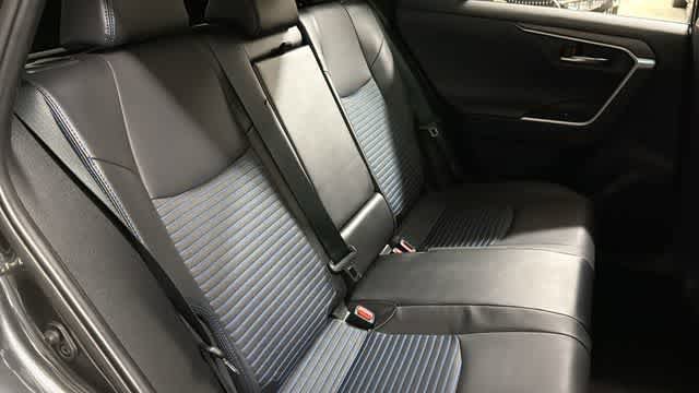 Used 2023 Toyota RAV4 XSE AWD/4WD image 31