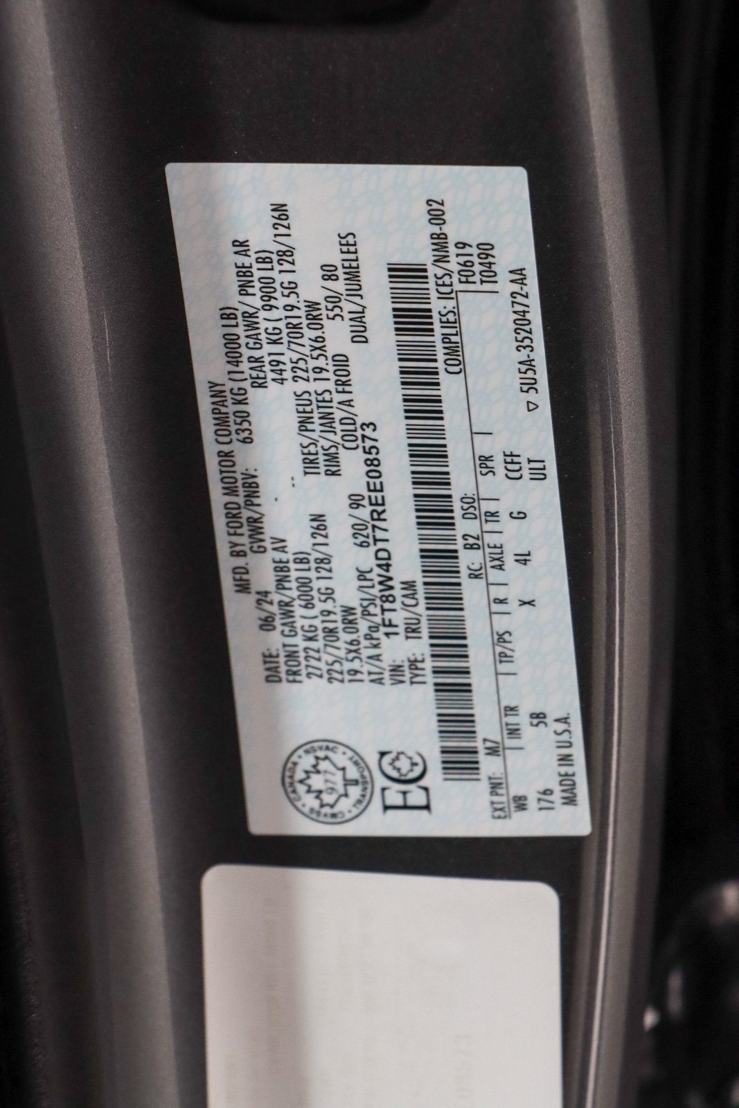 Used 2024 Ford F450 Lariat w/ Lariat Ultimate Package AWD/4WD image 34