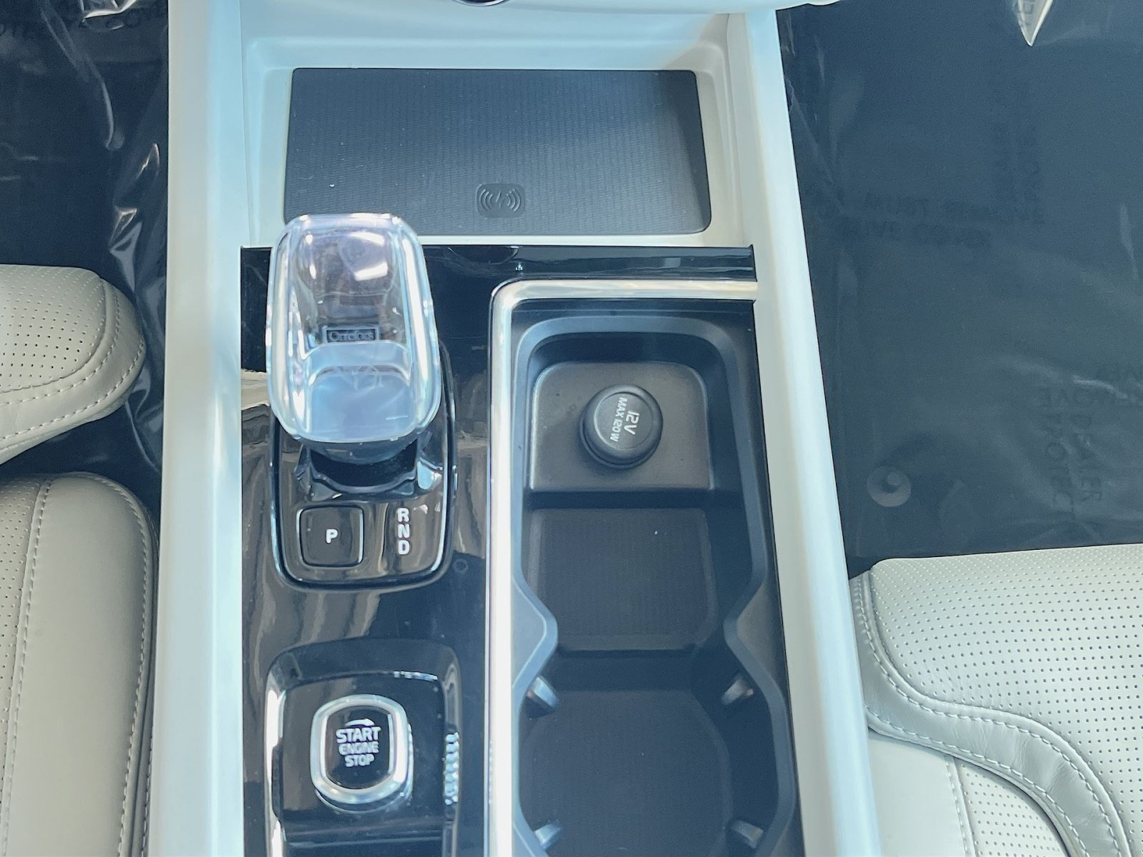 New 2026 Volvo XC60 B5 Ultra w/ Protection Package Premier AWD/4WD image 30