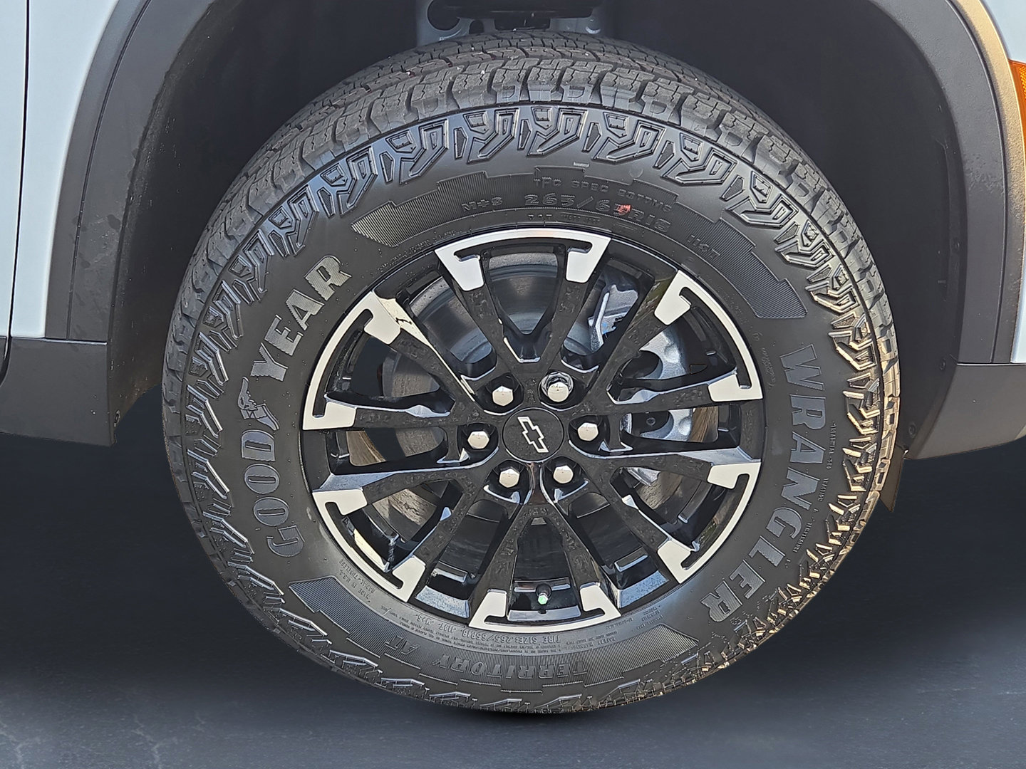 New 2026 Chevrolet Traverse Z71 w/ Enhanced Driving Package image 10
