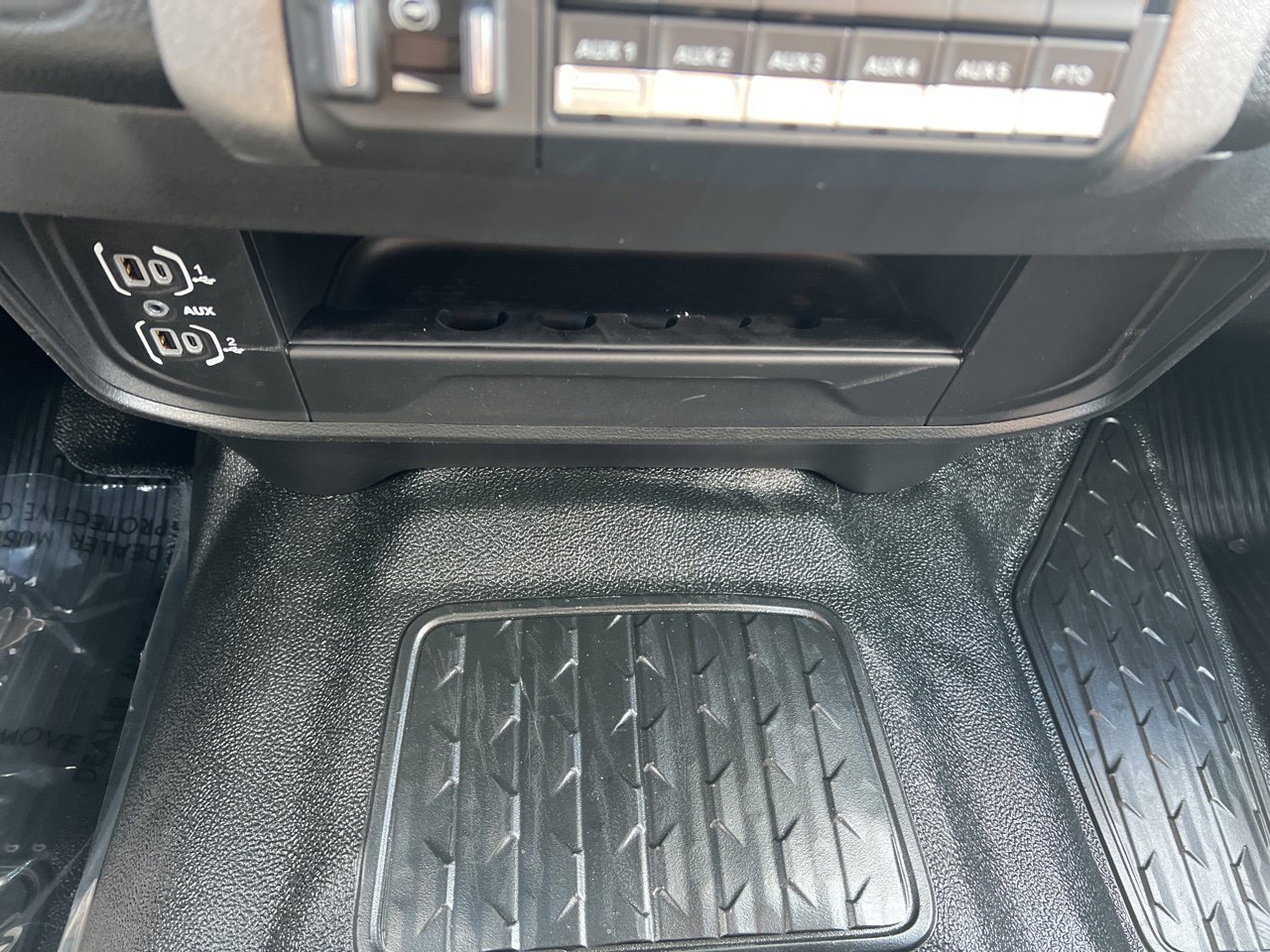 New 2026 RAM 3500 Tradesman w/ Chrome Appearance Group A AWD/4WD image 25
