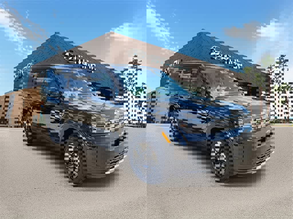 New 2026 Hyundai Santa Fe SE image 4