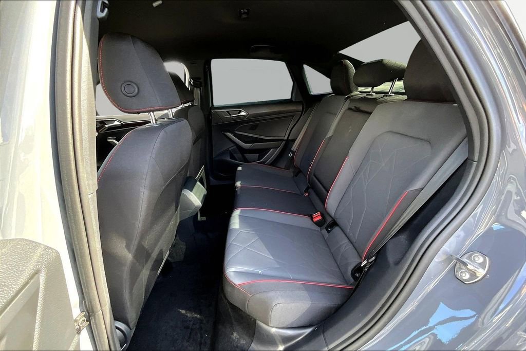 Used 2024 Volkswagen Jetta GLI 40th Anniversary Edition image 20