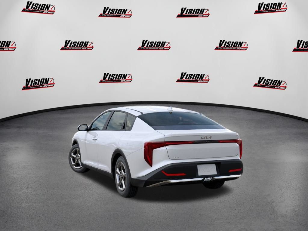 New 2026 Kia K4 FWD image 4