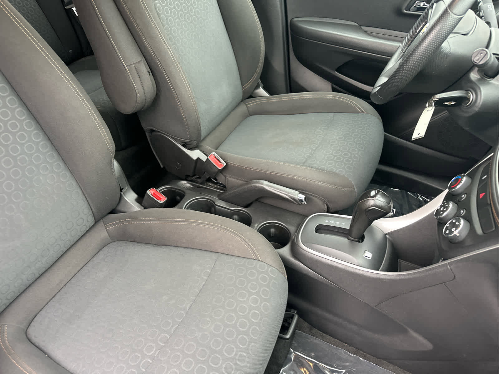 Used 2020 Chevrolet Trax LS image 11